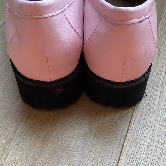 Raid Chunky Pink Loafers with Gold Accent Size 4 - Picture 6 of 11